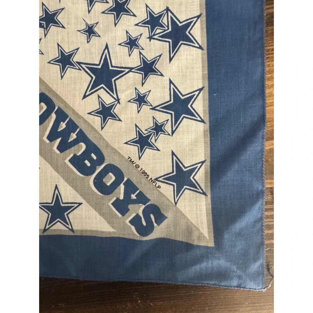 Vintage 1995 Dallas Cowboys Bandana Made USA Blue Silver NFL 21x21‎ NOS New Vtg